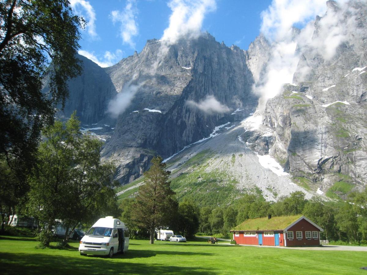 Trollveggen Camping Åndalsnes エクステリア 写真